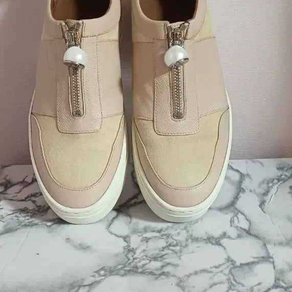 [BUNJANG] Lanvin Collection Suede Leather Sneakers / 한섬 랑방컬렉션 스웨이드가죽 스니커즈 240