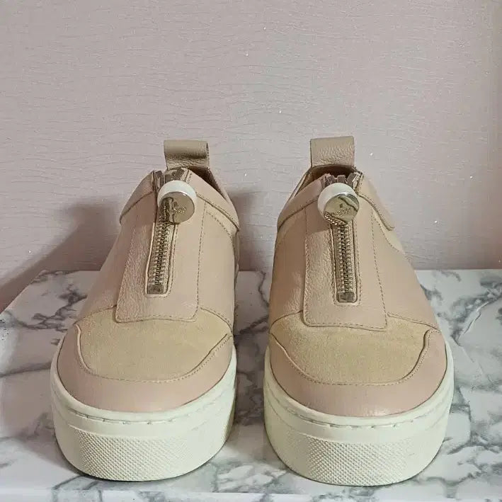 [BUNJANG] Lanvin Collection Suede Leather Sneakers / 한섬 랑방컬렉션 스웨이드가죽 스니커즈 240