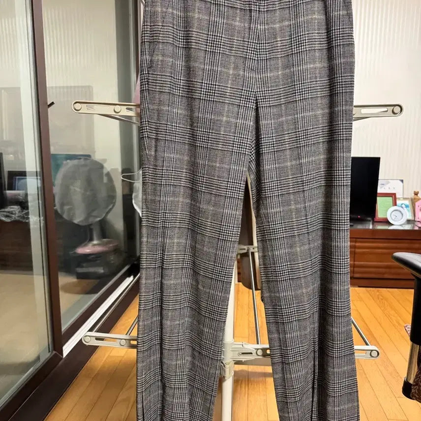 [BUNJANG] Essolezia Straight Fit Check Pattern Slacks Pants / 에스쏠레지아 일자핏 체크패턴 슬랙스 팬츠