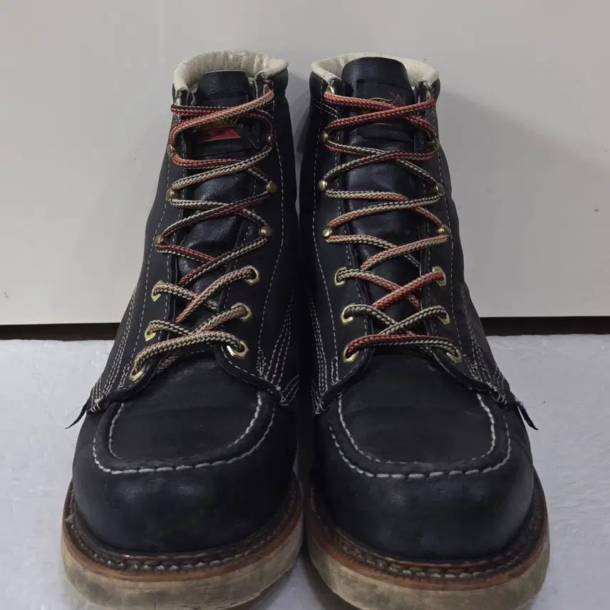 [BUNJANG] Thorogood 6-inch Moc Toe Walker Black Vibram Boots / [255] 쏘로굿 6인치 목토 워커 블랙 비브람