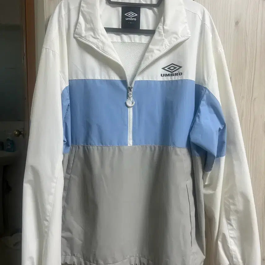 [BUNJANG] Umbro Windbreaker Jacket / 엄브로 바람막이
