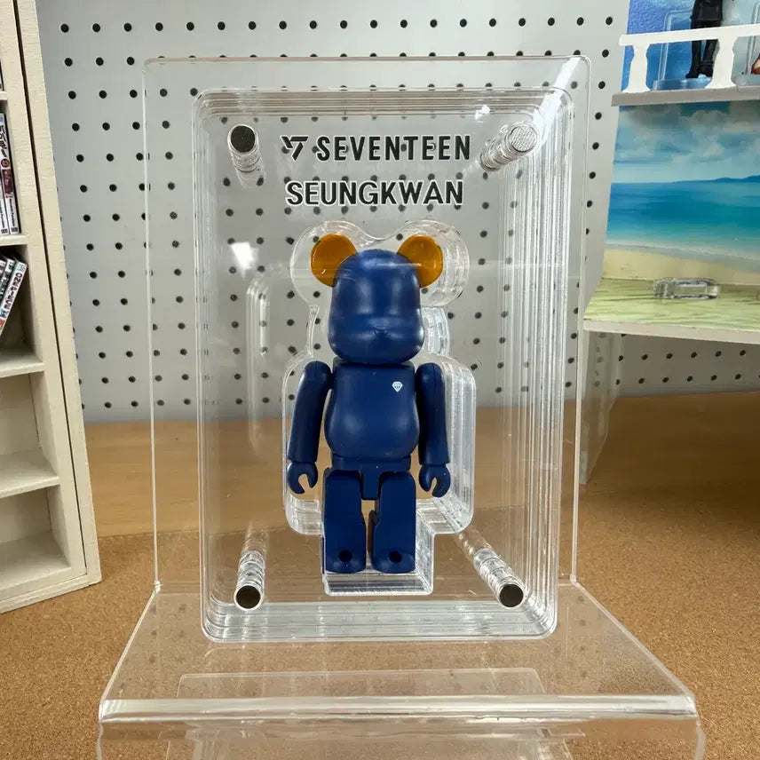 [BUNJANG] Seventeen SeungKwan Bearbrick Display Case / 세븐틴 베어브릭 전용 1구 쇼케이스 승관 케이스
