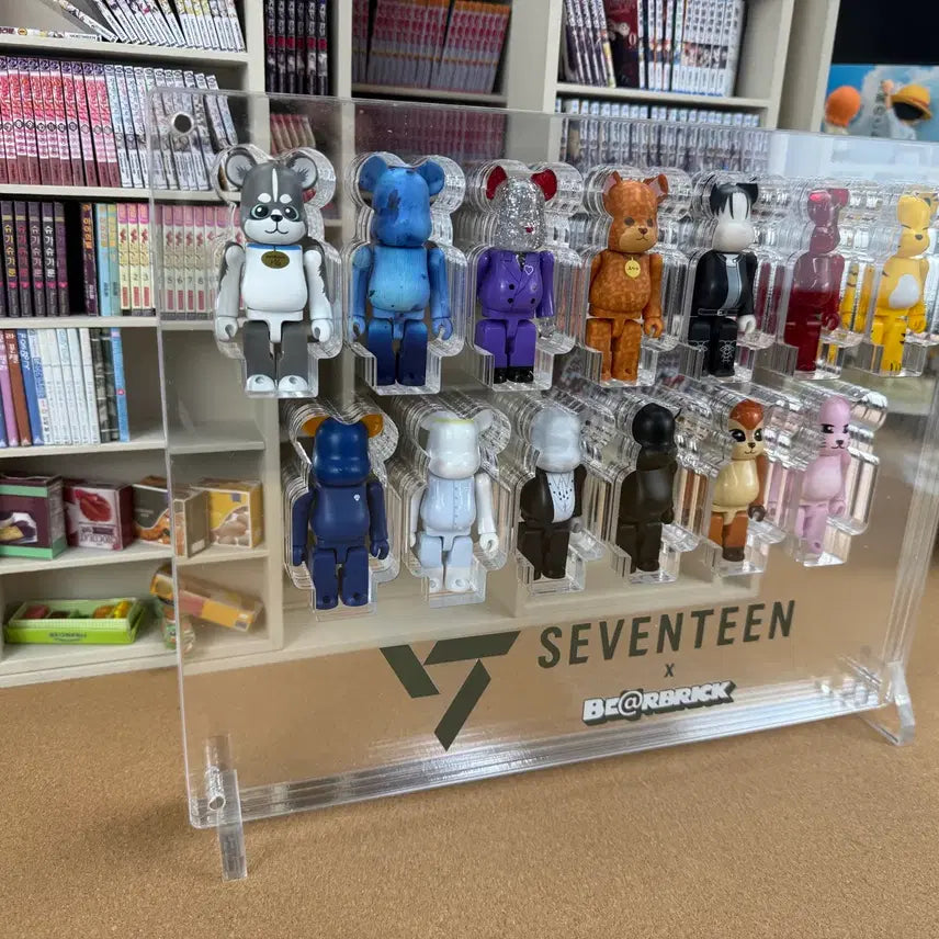 [BUNJANG] Seventeen Bearbrick 13-Cube Acrylic Showcase / 세븐틴 베어브릭 13구 아크릴 쇼케이스 로고 하단형