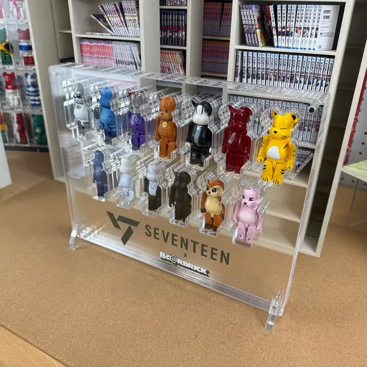 [BUNJANG] Seventeen Bearbrick 13-Cube Acrylic Showcase / 세븐틴 베어브릭 13구 아크릴 쇼케이스 로고 하단형