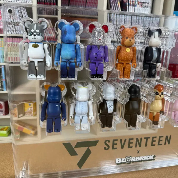 [BUNJANG] Seventeen Bearbrick 13-Cube Acrylic Showcase / 세븐틴 베어브릭 13구 아크릴 쇼케이스 로고 하단형
