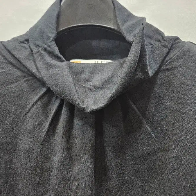 [BUNJANG] Ikkā Black Turtleneck Top / 일본ikka 면100 목티 검정 목폴라티L  ss1