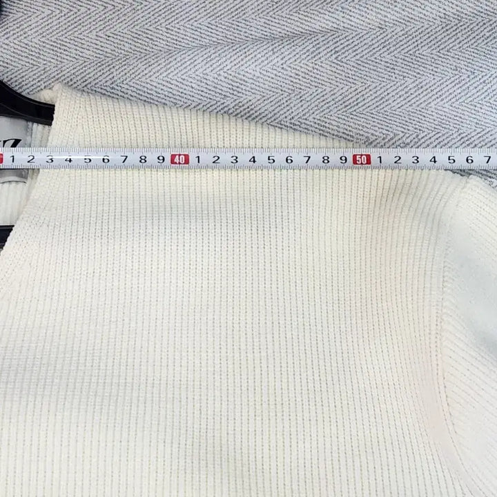 [BUNJANG] Anouz V-Neck Relaxed Fit Knit Ivory Men&