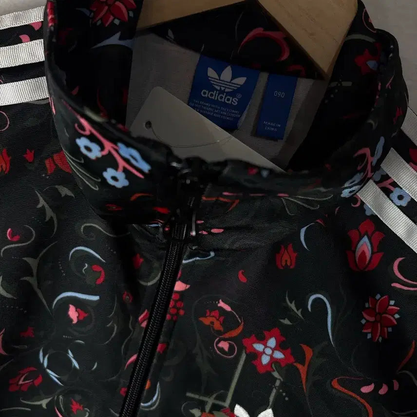 [BUNJANG] Adidas Europa Jersey / 아디다스 유로파 져지