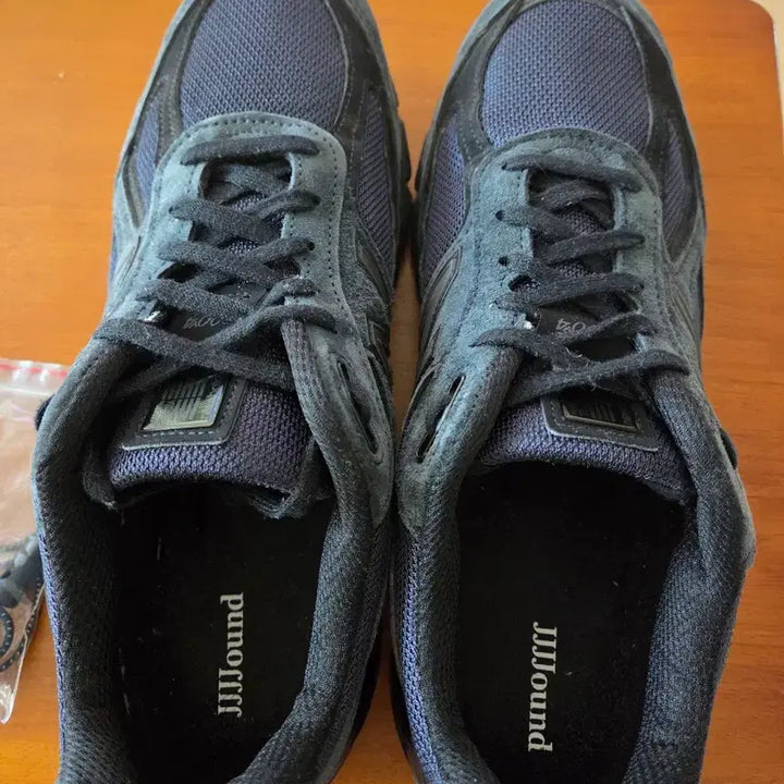 [BUNJANG] New Balance JOUND 990v4 Navy Sneakers / 뉴발란스 자운드 990v4 네이비 285