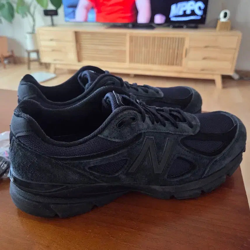 [BUNJANG] New Balance JOUND 990v4 Navy Sneakers / 뉴발란스 자운드 990v4 네이비 285