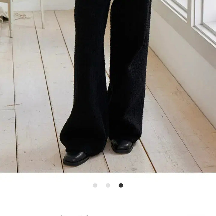 [BUNJANG] Rave Texture Wide Pants Black Size 1 / 레이브 텍스쳐 와이드 팬츠 블랙 1사이즈