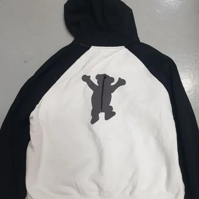 [BUNJANG] Welldone Teddy Bear Crop Hoodie M / 웰던 곰돌이  크롭후드티 M