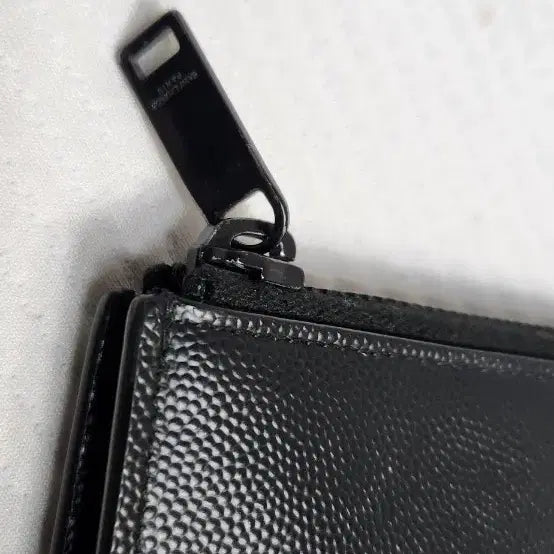 [BUNJANG] Yves Saint Laurent Caviar Clutch Bag / 입생로랑 캐비어 클러치백