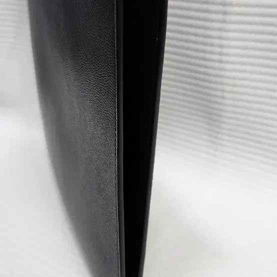[BUNJANG] Yves Saint Laurent Caviar Clutch Bag / 입생로랑 캐비어 클러치백