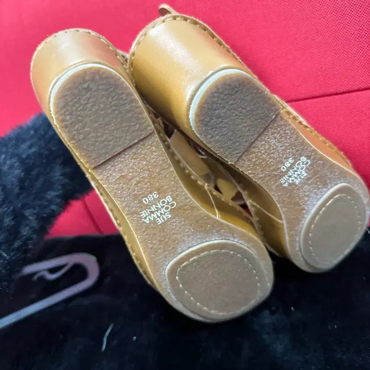[BUNJANG] Suecomma Bonnie Sandals / 슈콤마보니 샌들