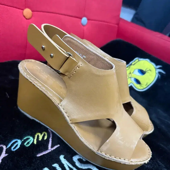 [BUNJANG] Suecomma Bonnie Sandals / 슈콤마보니 샌들