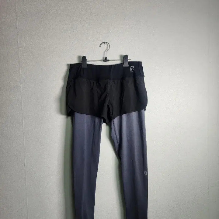 [BUNJANG] Lazybee Regular 803 Two-in-One Leggings L / 레이지비 Regular 803 투인원 레깅스 L