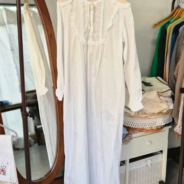 [BUNJANG] Hivense Lace Detail Pajamas / hivense 레이스 디테일 잠옷