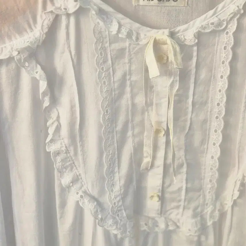 [BUNJANG] Hivense Lace Detail Pajamas / hivense 레이스 디테일 잠옷
