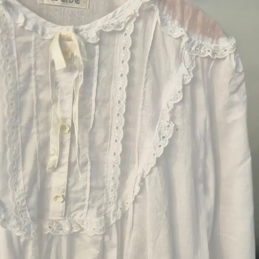 [BUNJANG] Hivense Lace Detail Pajamas / hivense 레이스 디테일 잠옷
