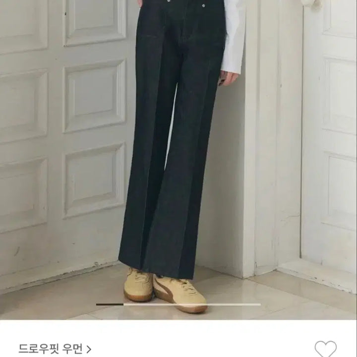 [SOLD OUT] (새상품)드로우핏 우먼 - 논 페이드 데님 슬랙스