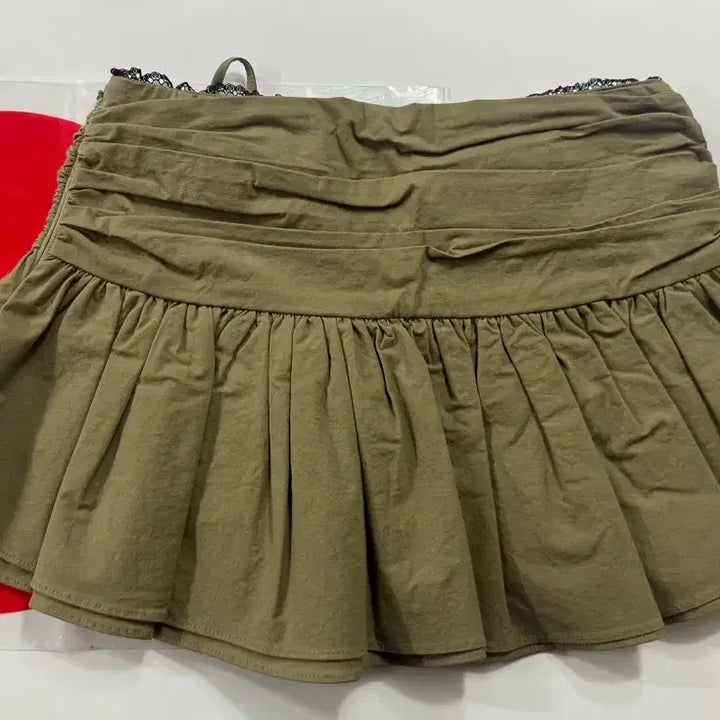 [BUNJANG] As If Cali Khaki Shirred Mini Skirt / 에즈이프캘리 카키 셔링 미니스커트