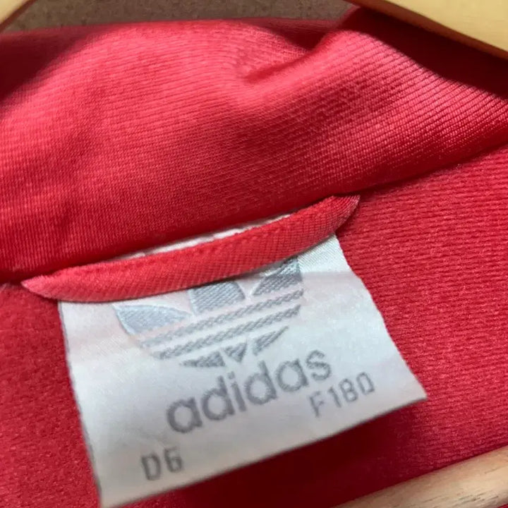[SOLD OUT] 아디다스 삼선 트랙탑 집업 자켓  핑크 XL