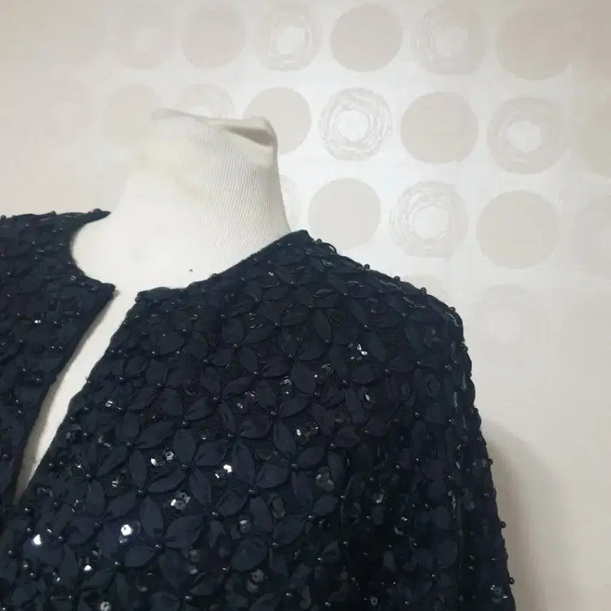 [BUNJANG] Black Jacket (Size 77) / 블랙자켓77/여성자켓77/비즈자켓77