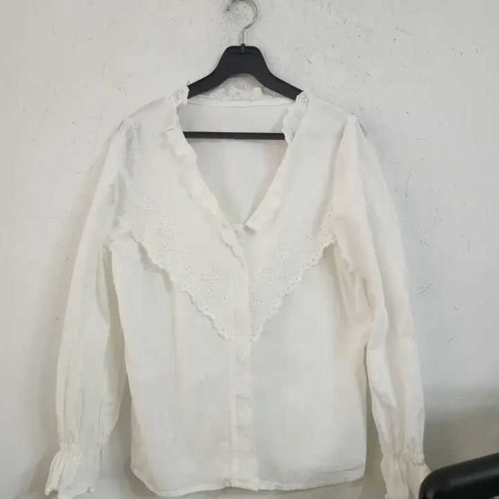 [BUNJANG] White Lace Blouse Long Sleeve Shirt / 화이트 레이스 블라우스 긴팔 셔츠66