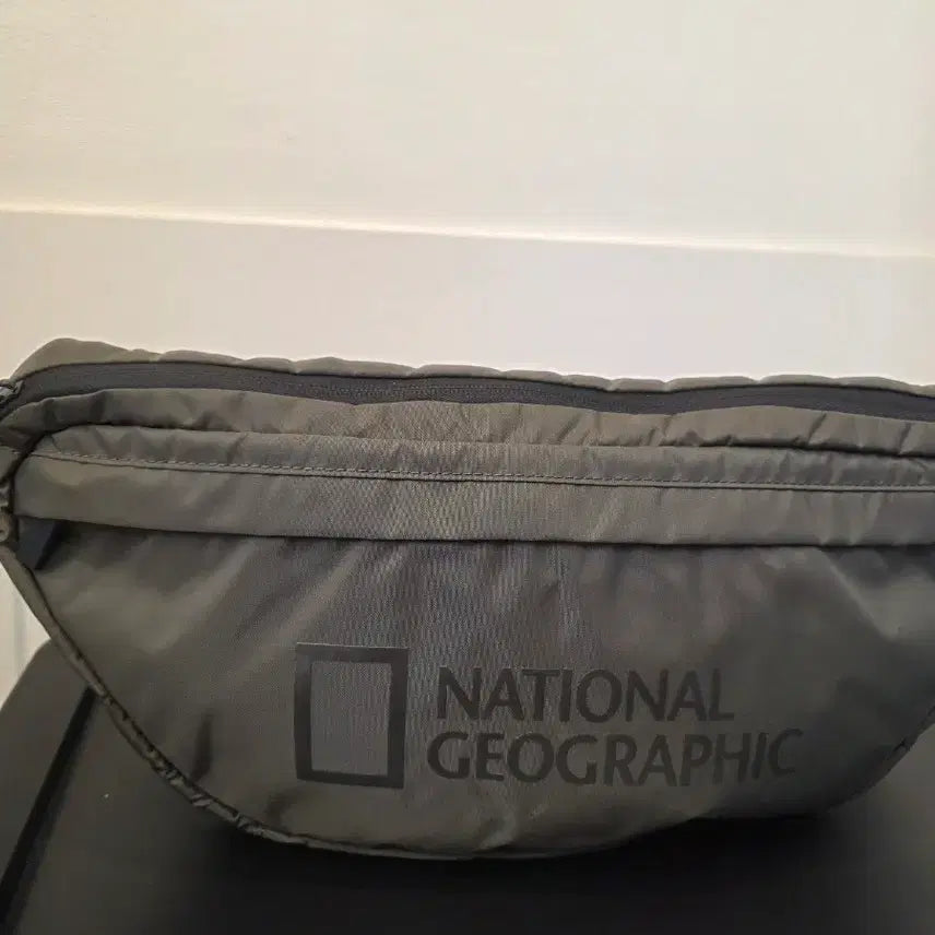 [BUNJANG] National Geographic Nick Moon Body Bag Khaki / 내셔널지오그래픽 닉문고 바디백 힙색  카키