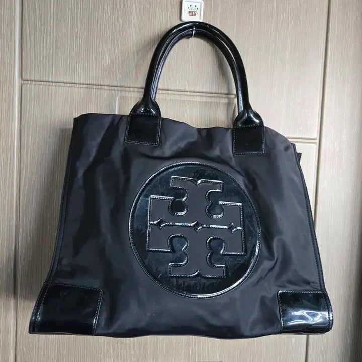 [BUNJANG] Tory Burch Black Logo Tote Bag / 토리버치 블랙 로고 토트백
