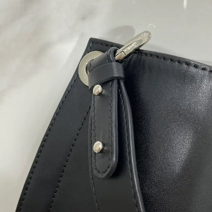 [BUNJANG] Ather &amp; Black Leather Hobo Shoulder Bag / 아더앤드 소가죽 호보백 숄더백 블랙