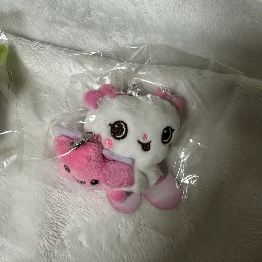 [BUNJANG] NCT WISH RyonRyon + Pang Mini WISH Doll Keyring Bundle Set / [미개봉] 엔시티위시 미니위시돌 룐룐+팡 키링 일괄양도