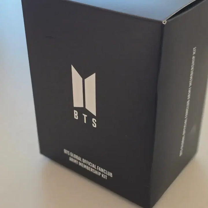 [BUNJANG] BTS ARMY Membership Kit 2025 / 미개봉 BTS 아미 멤버십 키트 2025, V7
