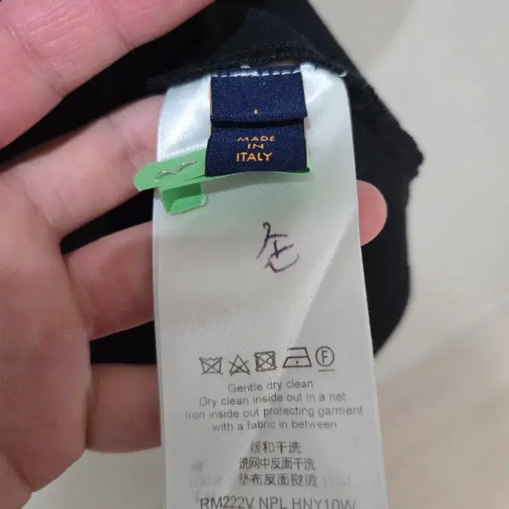 [BUNJANG] Louis Vuitton Logo Pocket T-shirt / 루이비통 로고 포켓 반팔 L사이즈