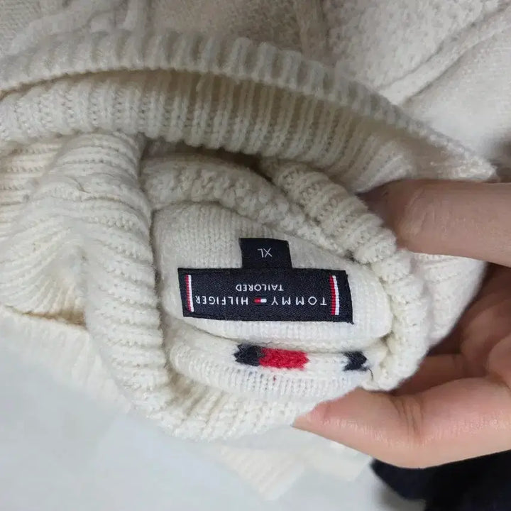 [BUNJANG] Tommy Hilfiger Knit/Sweatshirt Collection / 타미힐피거 니트/맨투맨 모음