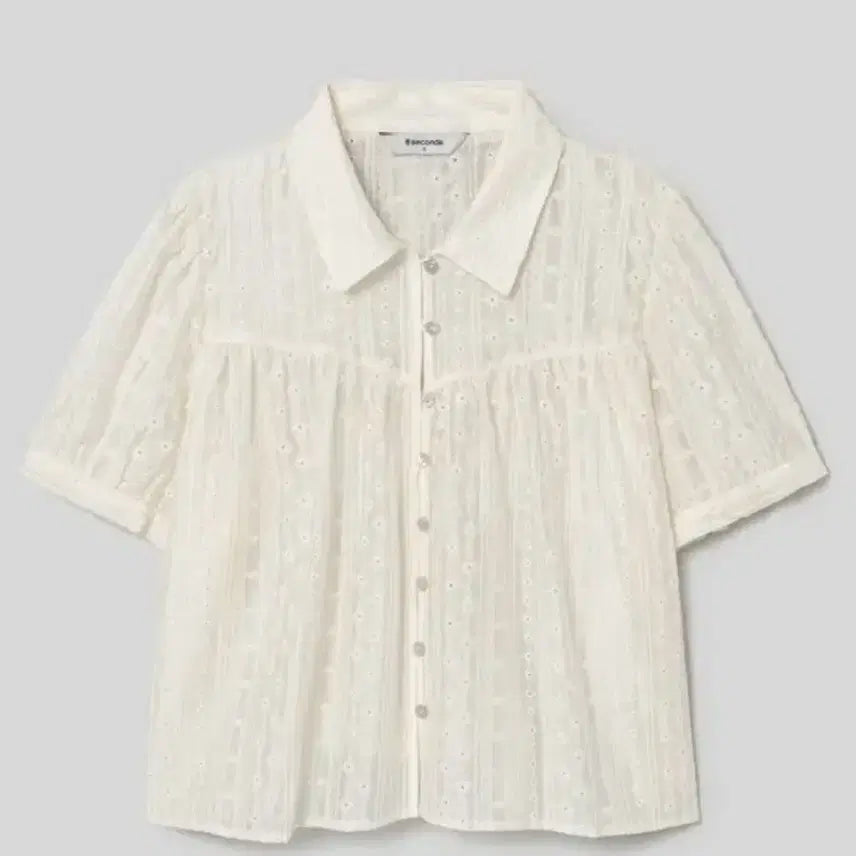 [BUNJANG] 8 Seconds Punched Embroidery Short Sleeve Blouse / 에잇세컨즈 펀칭 자수 반팔 블라우스
