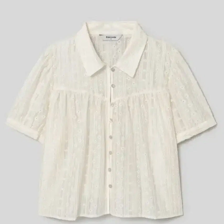 [BUNJANG] 8 Seconds Punched Embroidery Short Sleeve Blouse / 에잇세컨즈 펀칭 자수 반팔 블라우스