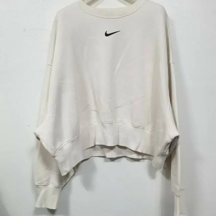 [BUNJANG] Nike Phoenix Fleece Crewneck Sweatshirt (White) - Size M / 나이키 흰색 피닉스 플리스 크루넥 기모 M사이즈