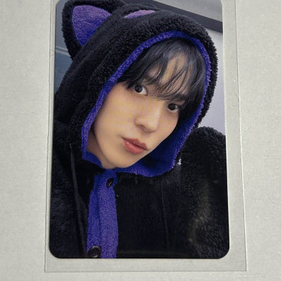 [BUNJANG] ATEEZ Yunho Makestar Black Cat POB Photocard / 윤호) 에이티즈 메이크스타 검정고양이 포카 미공포 특전
