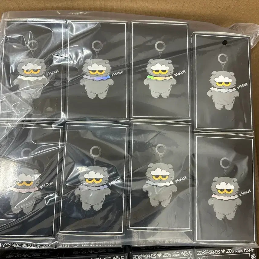 [BUNJANG] ZOA &amp; Friends ZOA Random Plush Keyring Set / 조앤프렌즈 ZOA 랜덤 키링 8종 세트