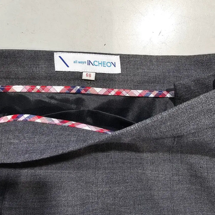 [BUNJANG] Used School Uniform Skirt Size 68 (Spring/Autumn) / 중고 교복치마 사이즈 68