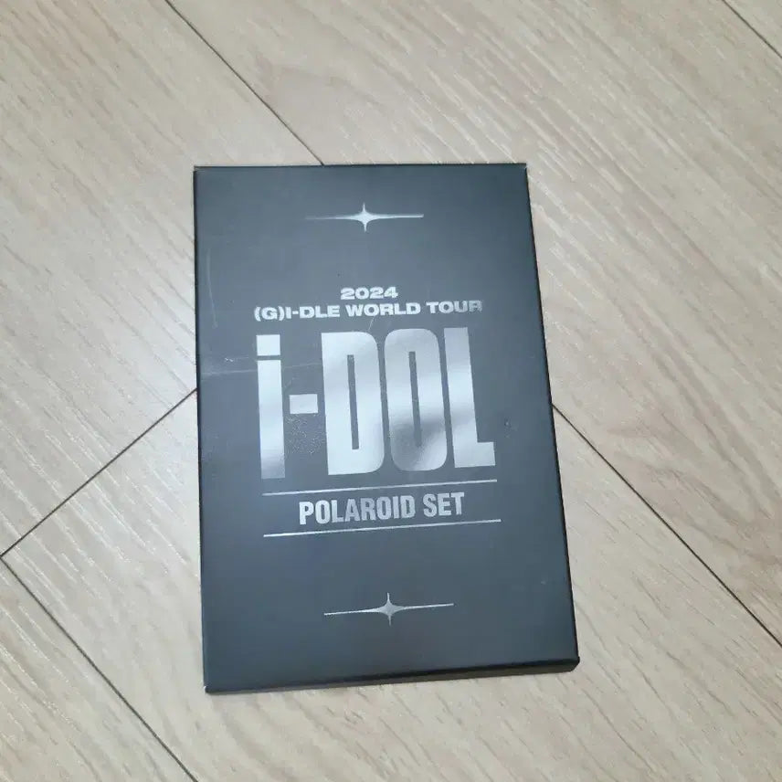 [SOLD OUT] [BUNJANG] (G)I-DLE World Tour Polaroids Set / 2024 아이들 월드투어 i-dol 폴라로이드 세트