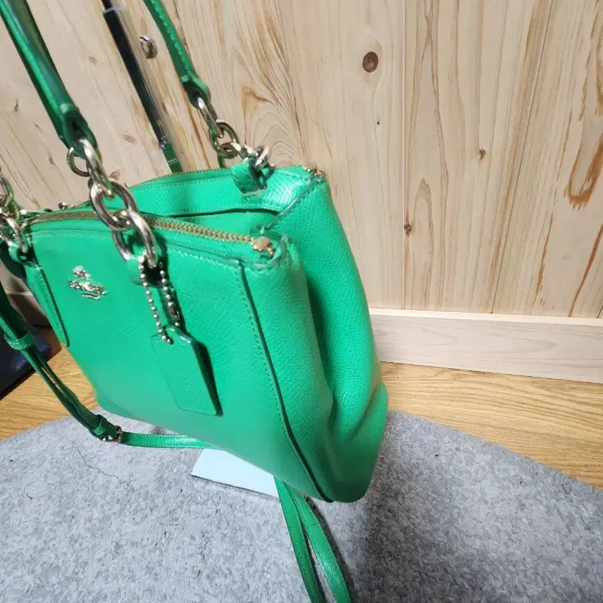 [BUNJANG] Coach Mini Tote Crossbody Bag / 코치 그린 미니 토트백 크로스백