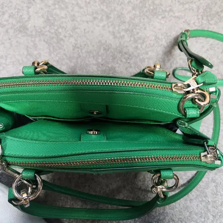 [BUNJANG] Coach Mini Tote Crossbody Bag / 코치 그린 미니 토트백 크로스백