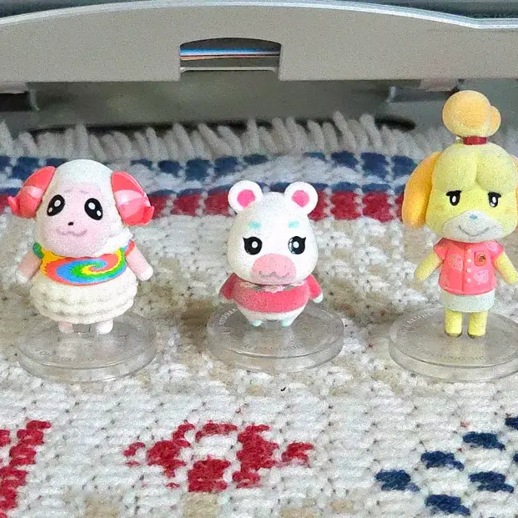 [BUNJANG] Animal Crossing Tomodachi Doll Set - Poyami, Chadul, Youl / 일괄,빠른배송)동물의숲 토모다치돌 피규어 뽀야미 차둘 여울 피규어 판매