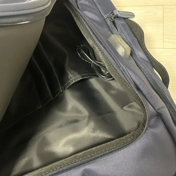 [BUNJANG] ESQUIRE Navy Backpack / ESQUIRE 남성 네이비 백팩