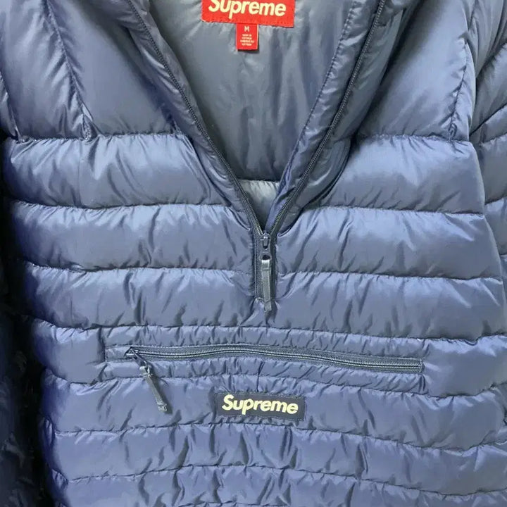 [BUNJANG] Supreme Micro Down Half-Zip Pullover [M] / 슈프림 마이크로 다운 하프집 풀오버 24FW [M]