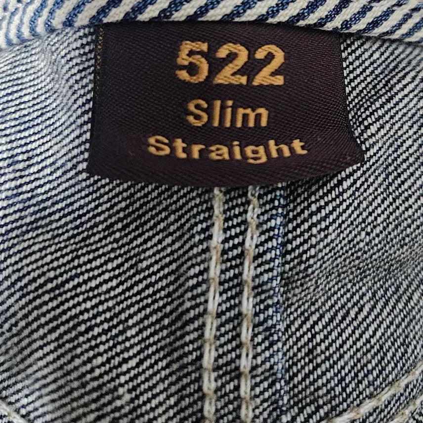 [SOLD OUT] 리바이스 522 슬림 스트레이트 데님 W30