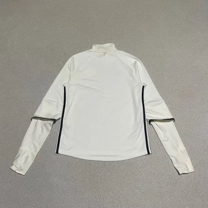 [BUNJANG] Adidas Germany Training Top (N.2601) - Size M / M 아디다스 독일 트레이닝탑 상의 N.2601